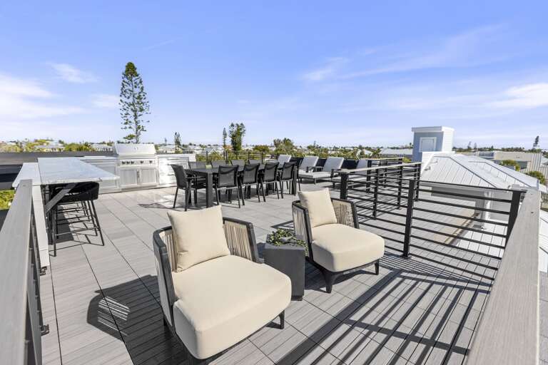 Rooftop Deck with Seating
