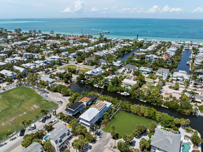Ariel View - Hardin Hideaway by AMI Locals