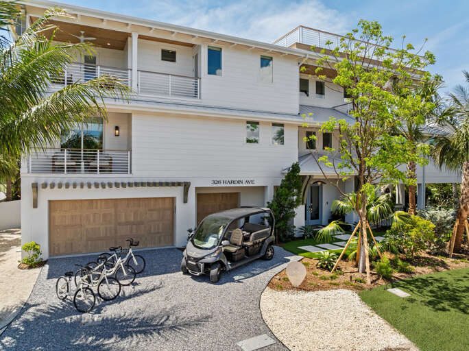 Golf Cart and Beach Bikes Included