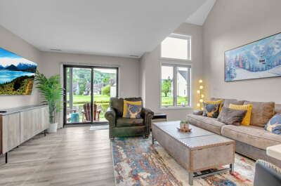 Family townhouse with Fireplace