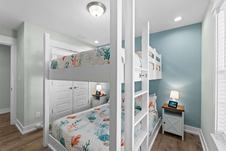 1st floor queen bunk room #2