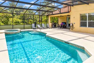 Near Disney Parks with Private Pool and Game Room