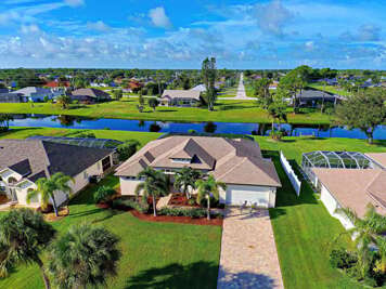 Pelican Shores
