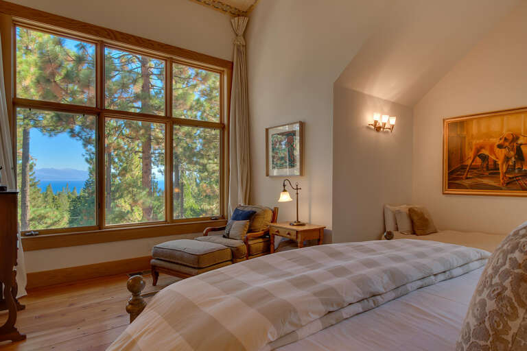 Primary Suite - King - Floor 3