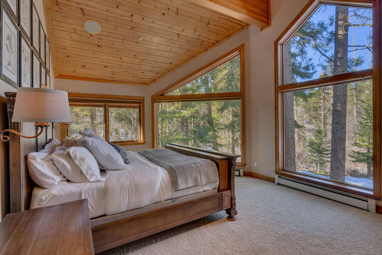 Bedroom #1 Primary Suite - King - Floor 2