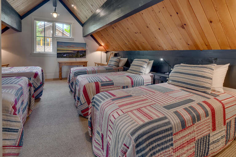 Bedroom #5 Suite with Two Double Beds and Three Twins - Floor 2