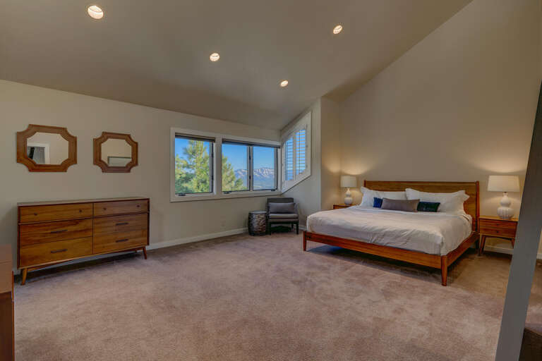 Primary Suite - King - Floor 3