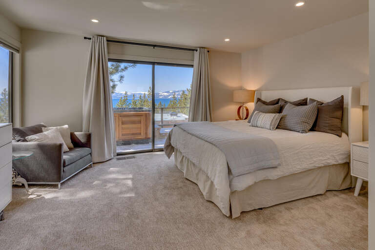 Bedroom #1 Primary Suite - King - Floor 2