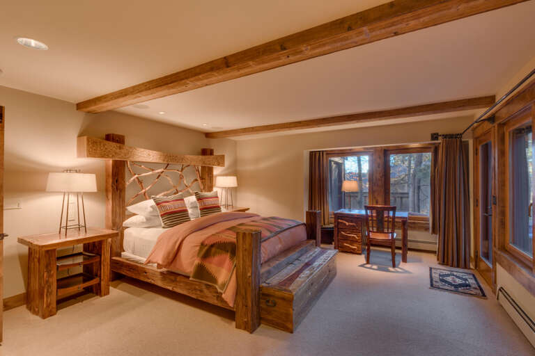 Primary Suite - King - Floor 1, Entry