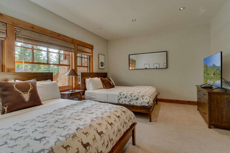 Bedroom #4 Two Queens - Floor 1