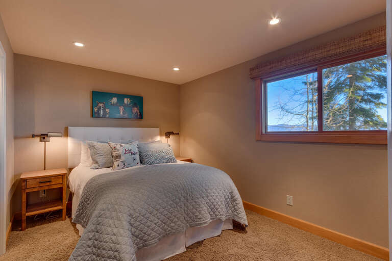 Queen Suite - Floor 1