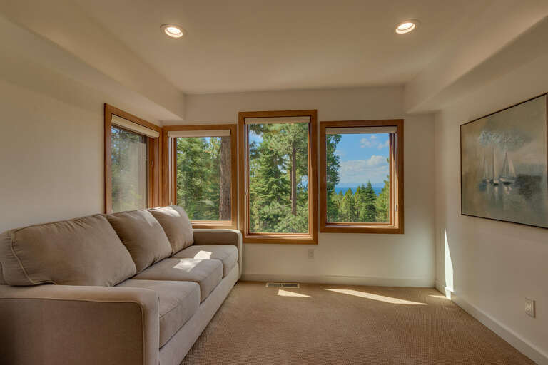 Cal King Suite With Sofa Bed - Floor 2