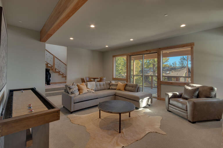 Sleeper Sofa - Bonus Room - Floor 1