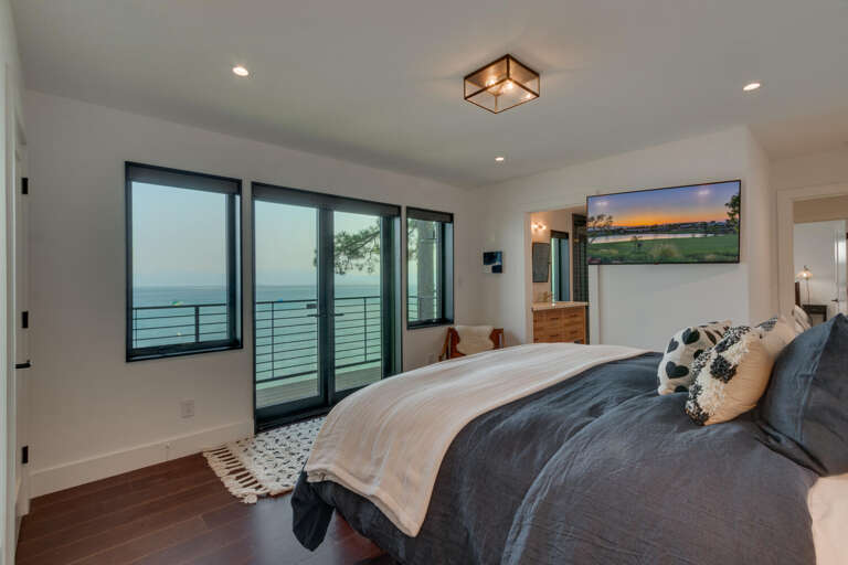 Primary Suite - King - Floor 2, Entry