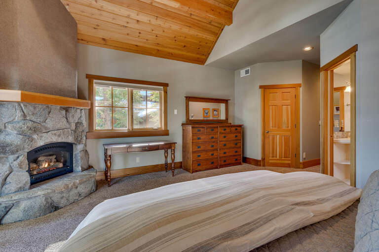 Bedroom #1 Primary Suite - King - Floor 2 Bedroom #1 Primary Suite - King - Floor 2