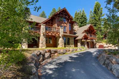 Silverfell Lodge at Northstar