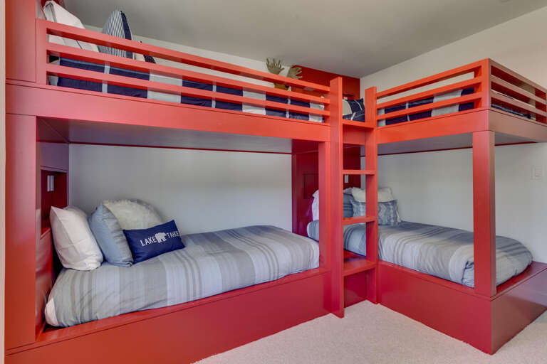 Bedroom #4 Two Twin / Twin Bunk Beds - Floor 2