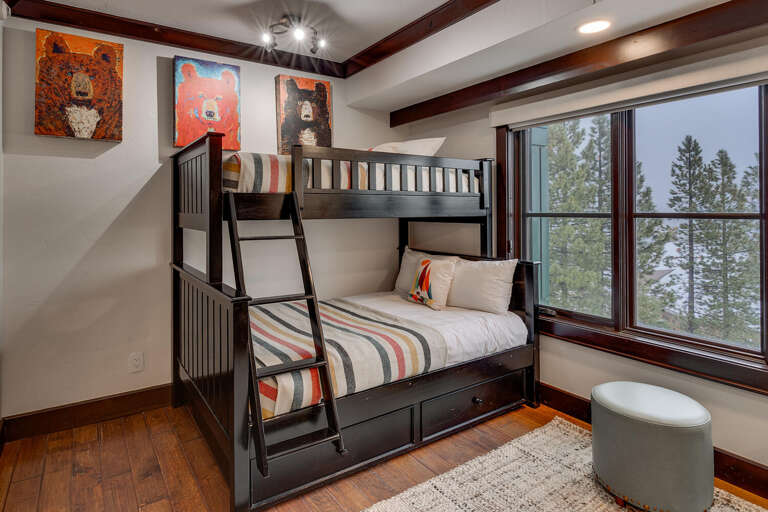 Bedroom #3 Twin / Full Bunk Bed Suite