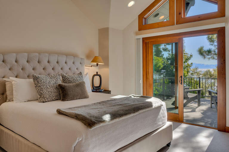 Bedroom #1 Primary Suite - King - Floor 2