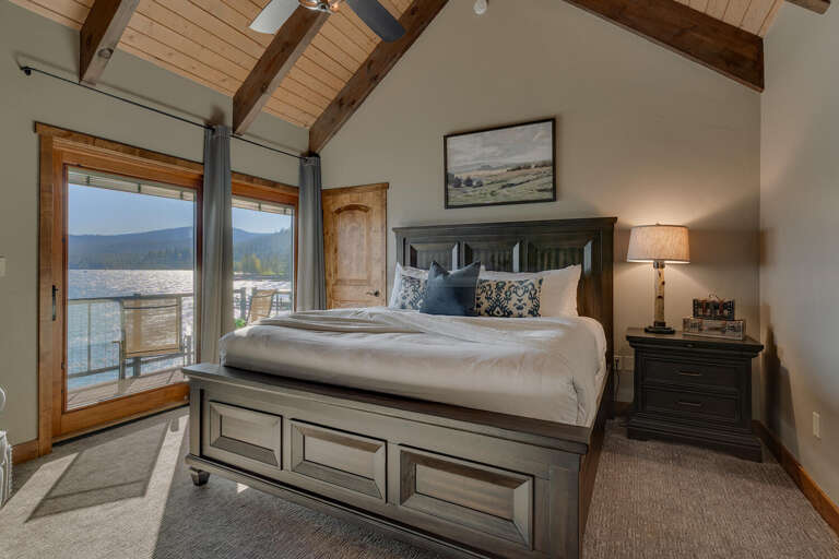 Bedroom #1 Primary Suite - King - Floor 2