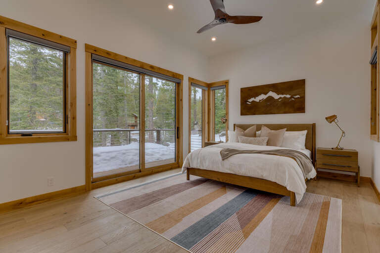 Bedroom #1 Primary King Suite - Floor 1