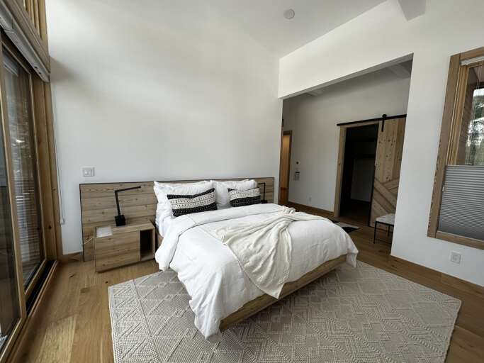 7b880156-a993-4d27-a7e8-215d0596ff98