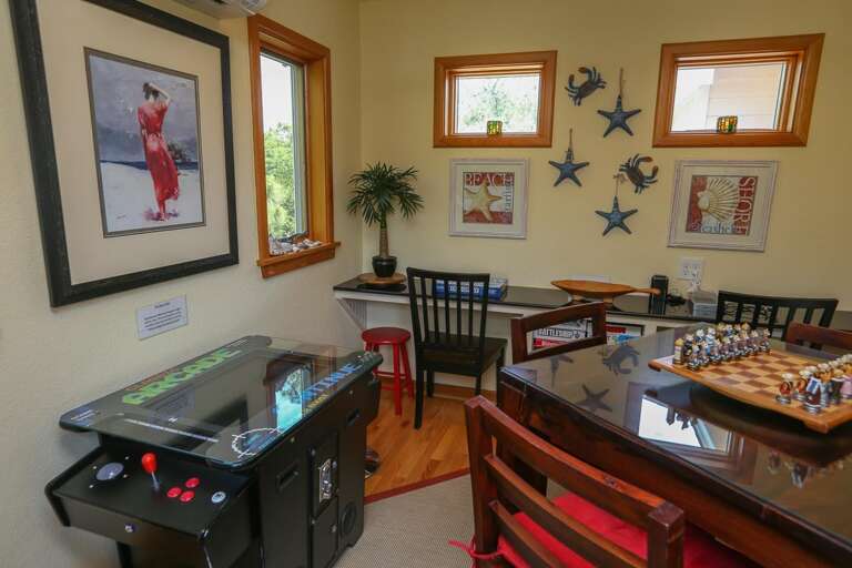 Dining Room 2/Game Room 2021 Dining Room 2/Game Room 2021