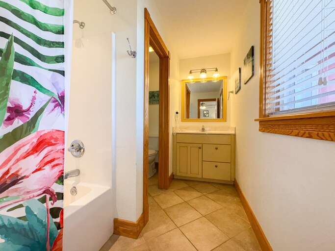 Bathroom 4 2025 - Private to Bedroom 3