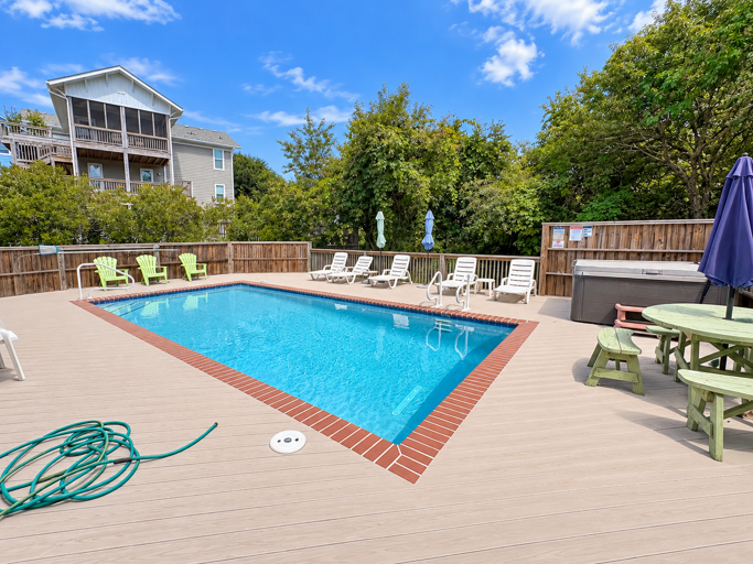 Private Pool 2026