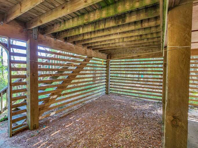 Clothes Line Area 2022