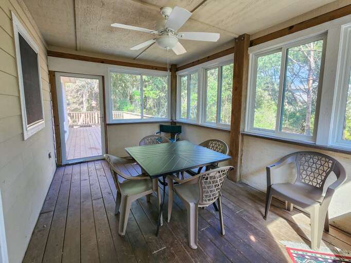Screened in Porch 2023