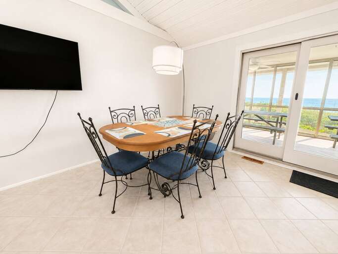 Dining 2 2026