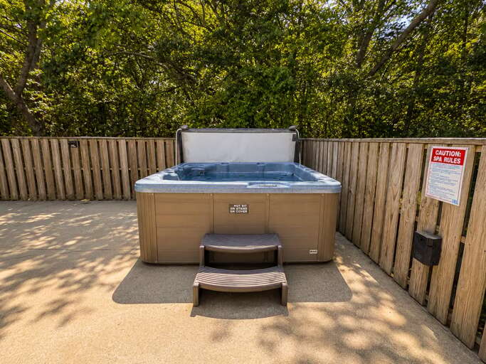Hot Tub 2026