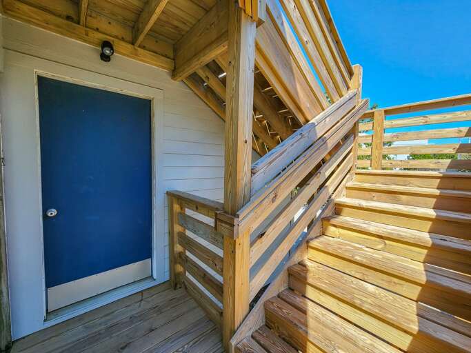 Entry to Garage 2023