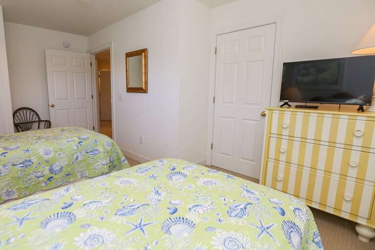 Bedroom 5 2024 - 2 Twins - Level 2