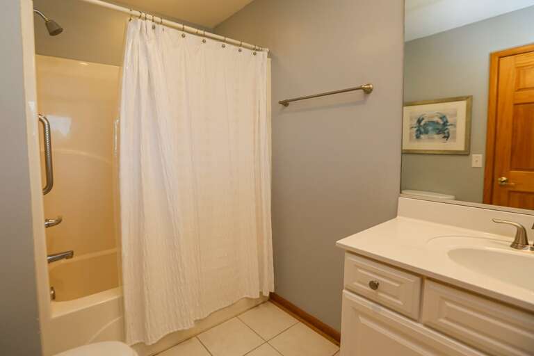 Bathroom 5 2024 - Private To Bedroom 6 Bathroom 5 2024 - Private To Bedroom 6