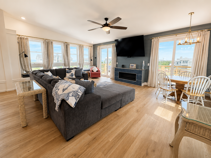 Living Room 2026 - Level 3