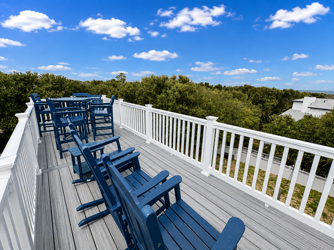 Sundeck 2026