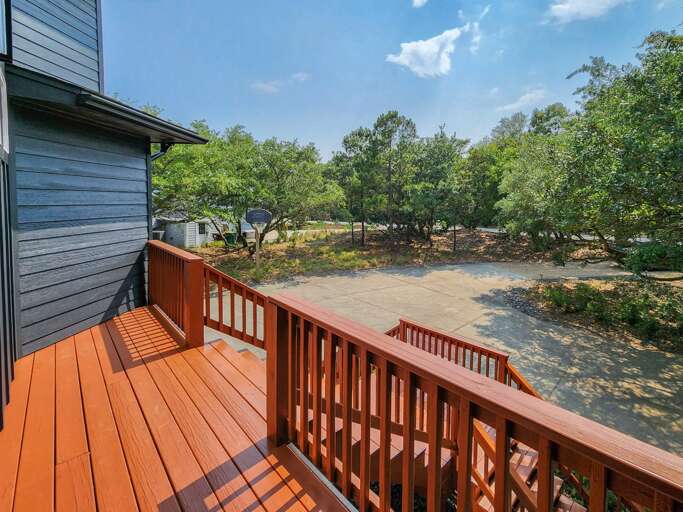 Front Sundeck 2023