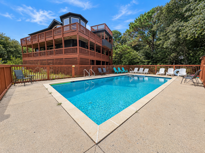 Private Pool 2026