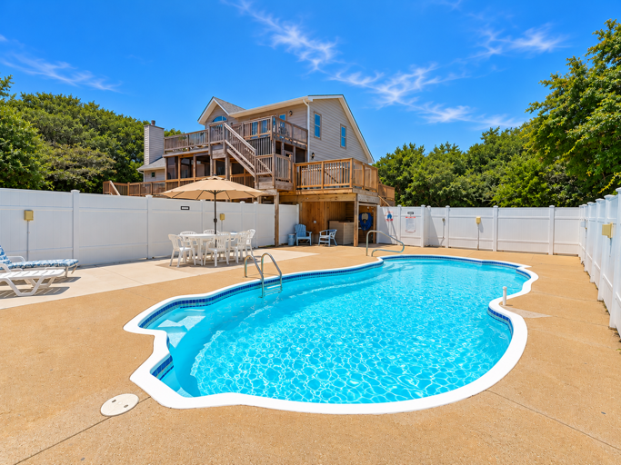 Private Pool 2026