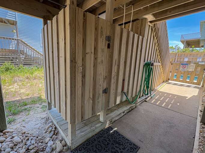 Enclosed Outdoor Shower 2025