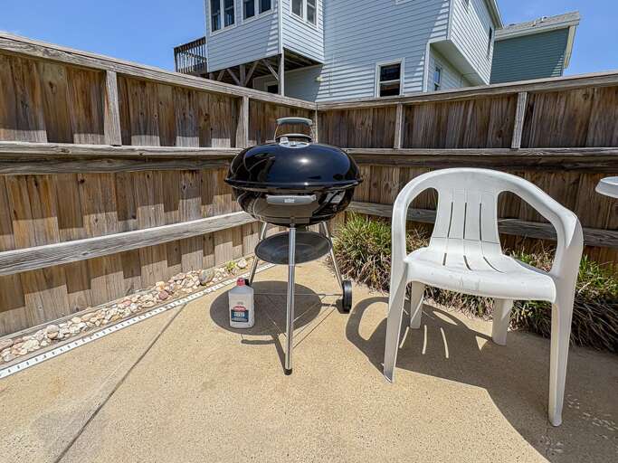 Grill in pool area 2025