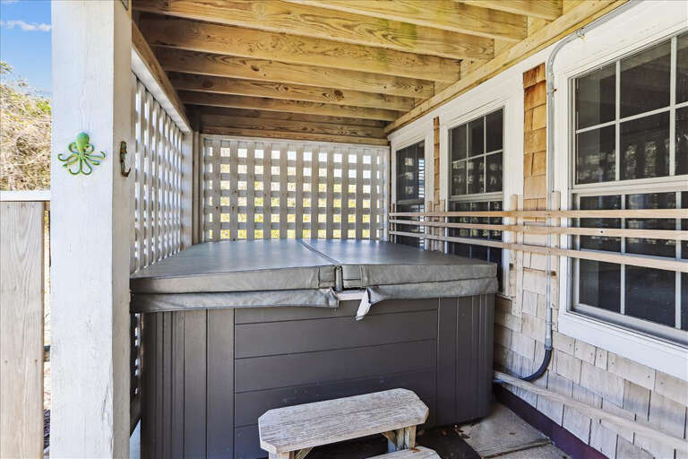 Private Hot Tub 2024