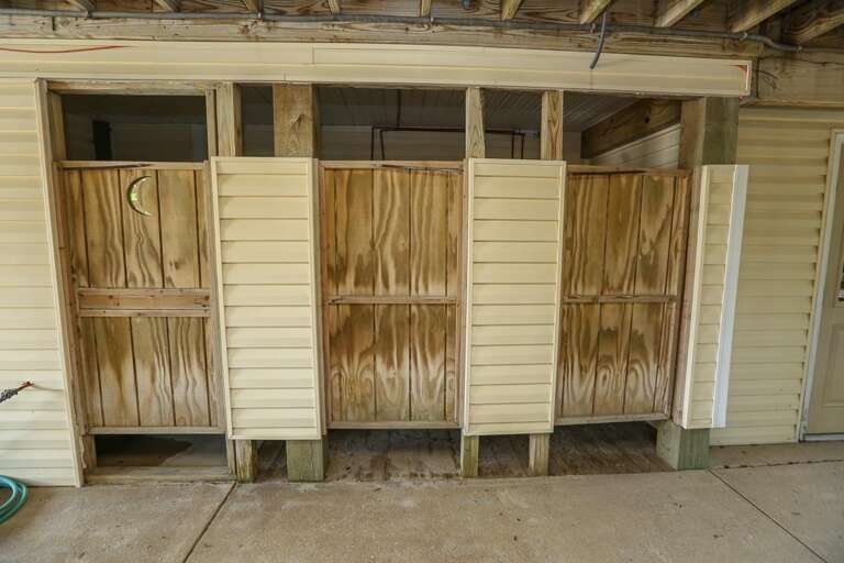 Outside Shower & Toilet 2020