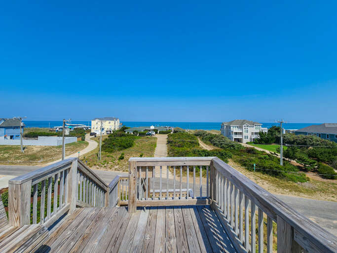 Crows Nest View 2023