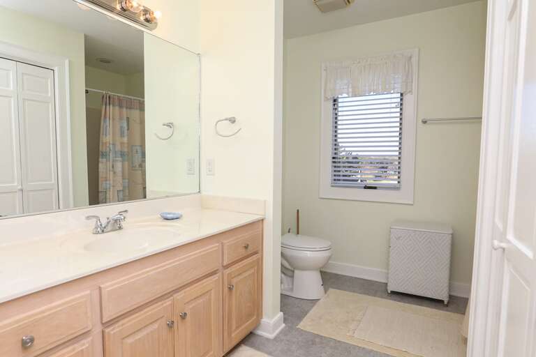 Bathroom 4 2023; Private to bedroom 3