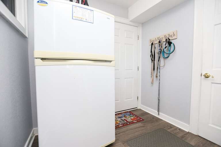 Extra Refrigerator/Freezer 2023 - Level 1