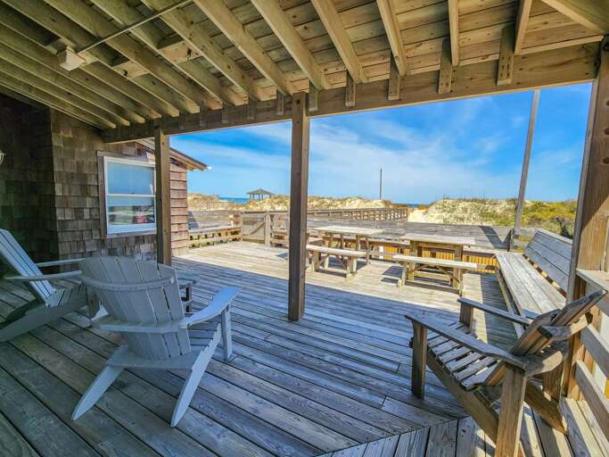 Covered Deck & Sundeck 2023