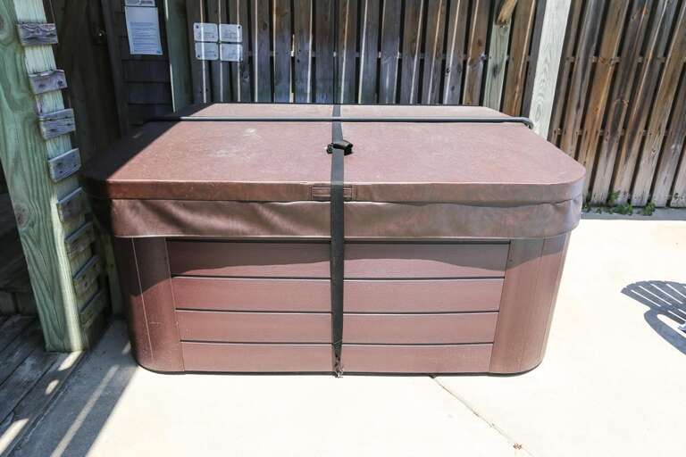 Private Hot Tub 2019